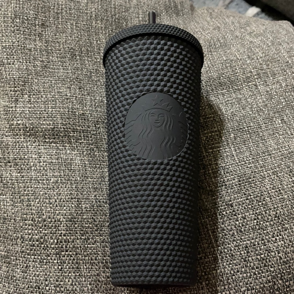NEW!! Starbucks Black Matte 24oz. Studded Tumbler